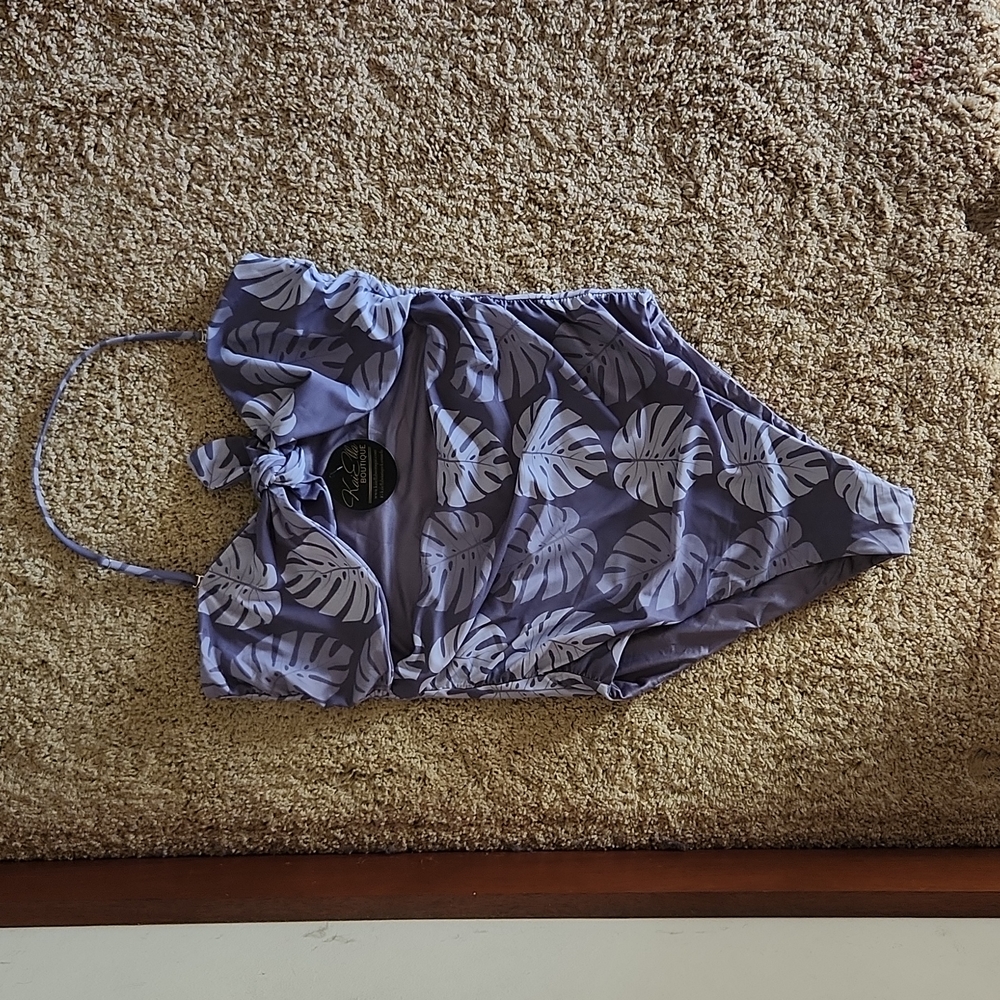 Ladies swimsuit